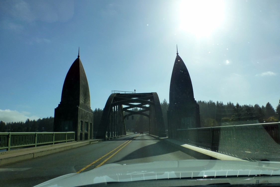 The Siuslaw River Bridge at Florence, OR, is another Conde McCullough design. These huge Art Deco obelisks house mechanical equipment for the draw bridge as well as living quarters for the operator.