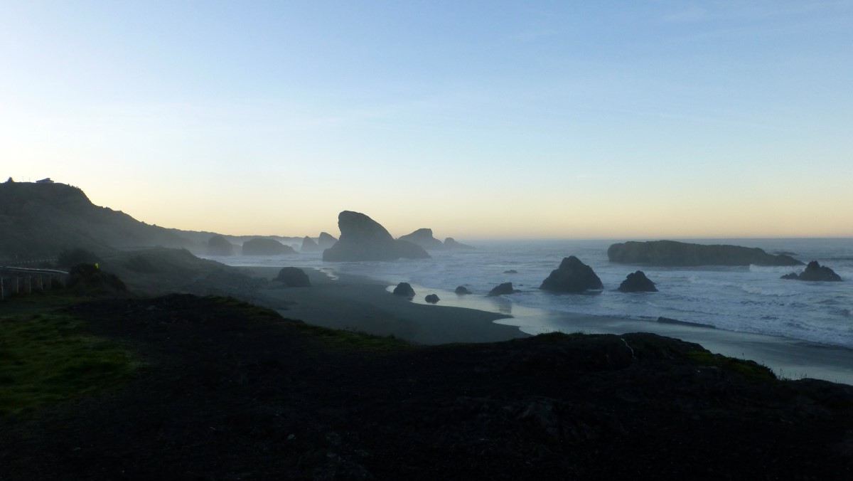 As we left Gold Beach, we were greeted by this early morning misty scene. 