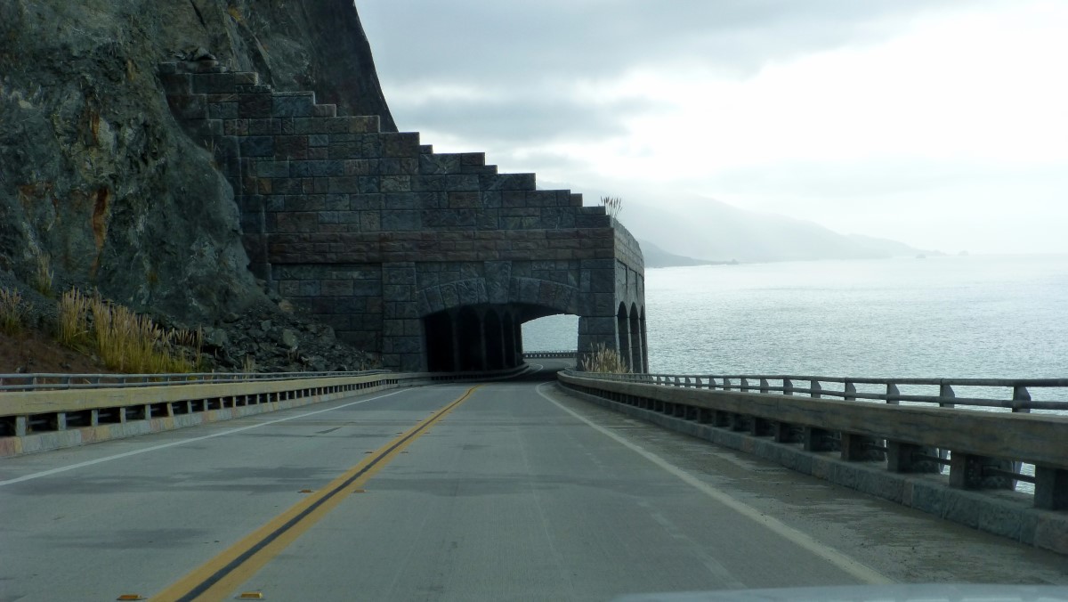 This structure appears to be in a location prone to landslides. Otherwise, I don’t have a clue why it’s here.