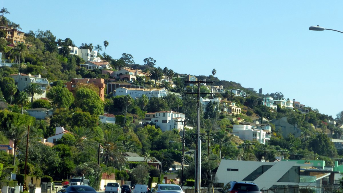 The houses on this hillside reminded me of our trip to Italy.