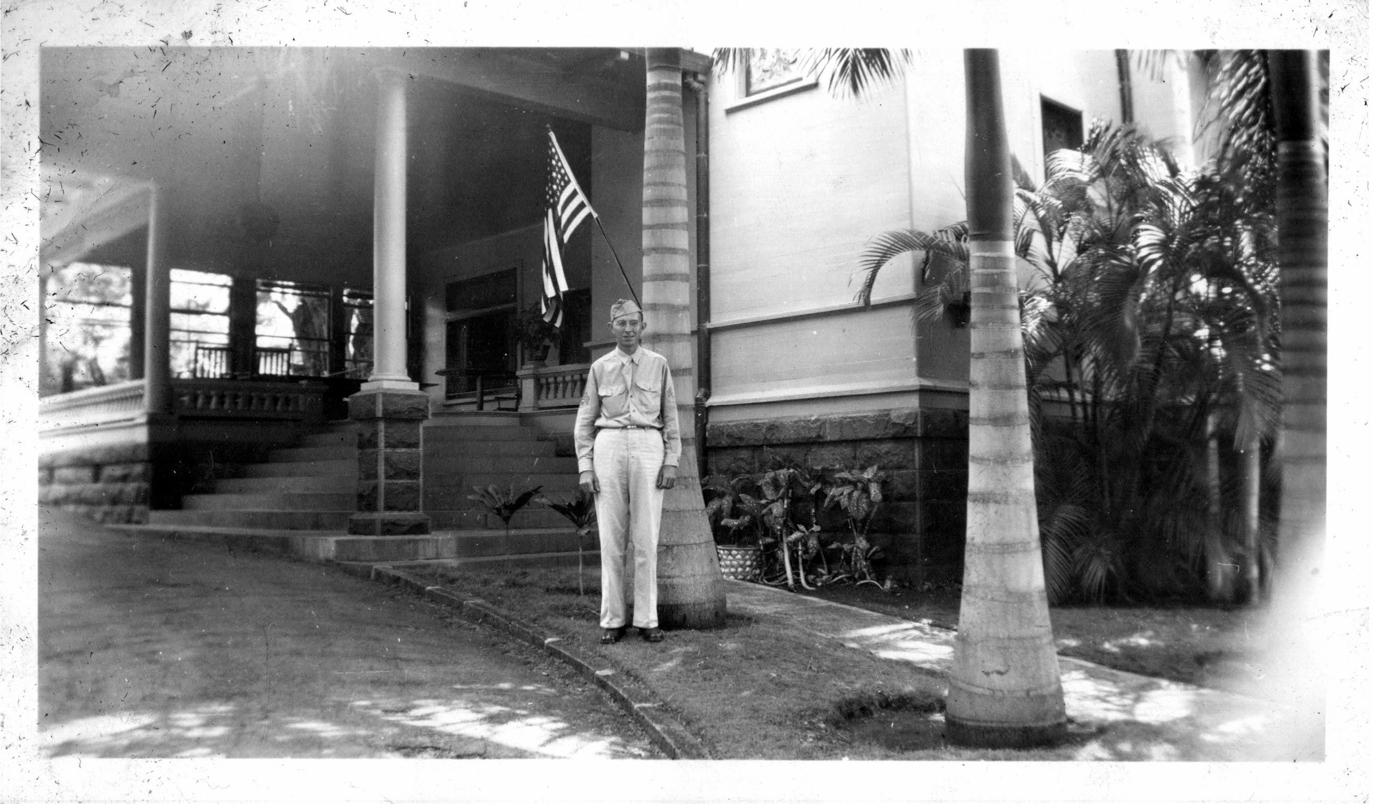 Pop in Hawaii WWII