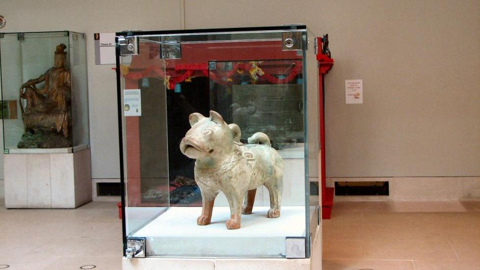 A Chinese Foo Dog at the Burrell Collection