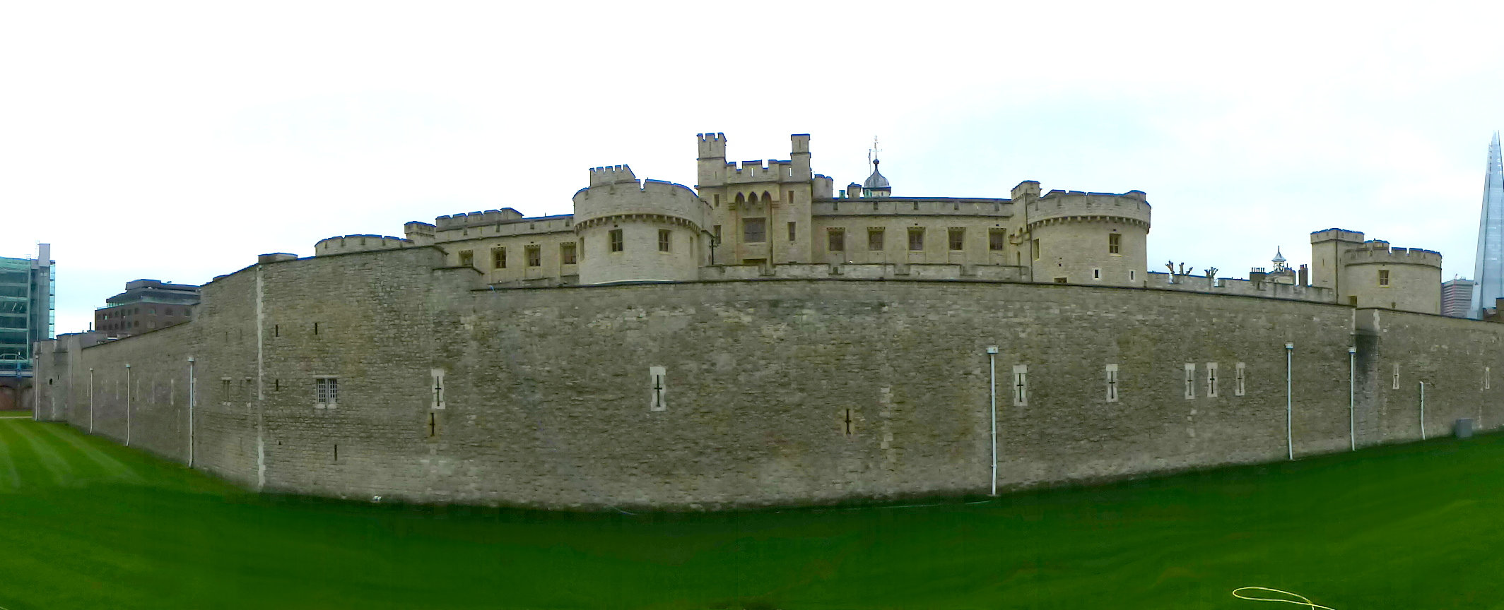 A panoramic view from the western wall. You can see the Barbican with the inner wall beyond it (2017).