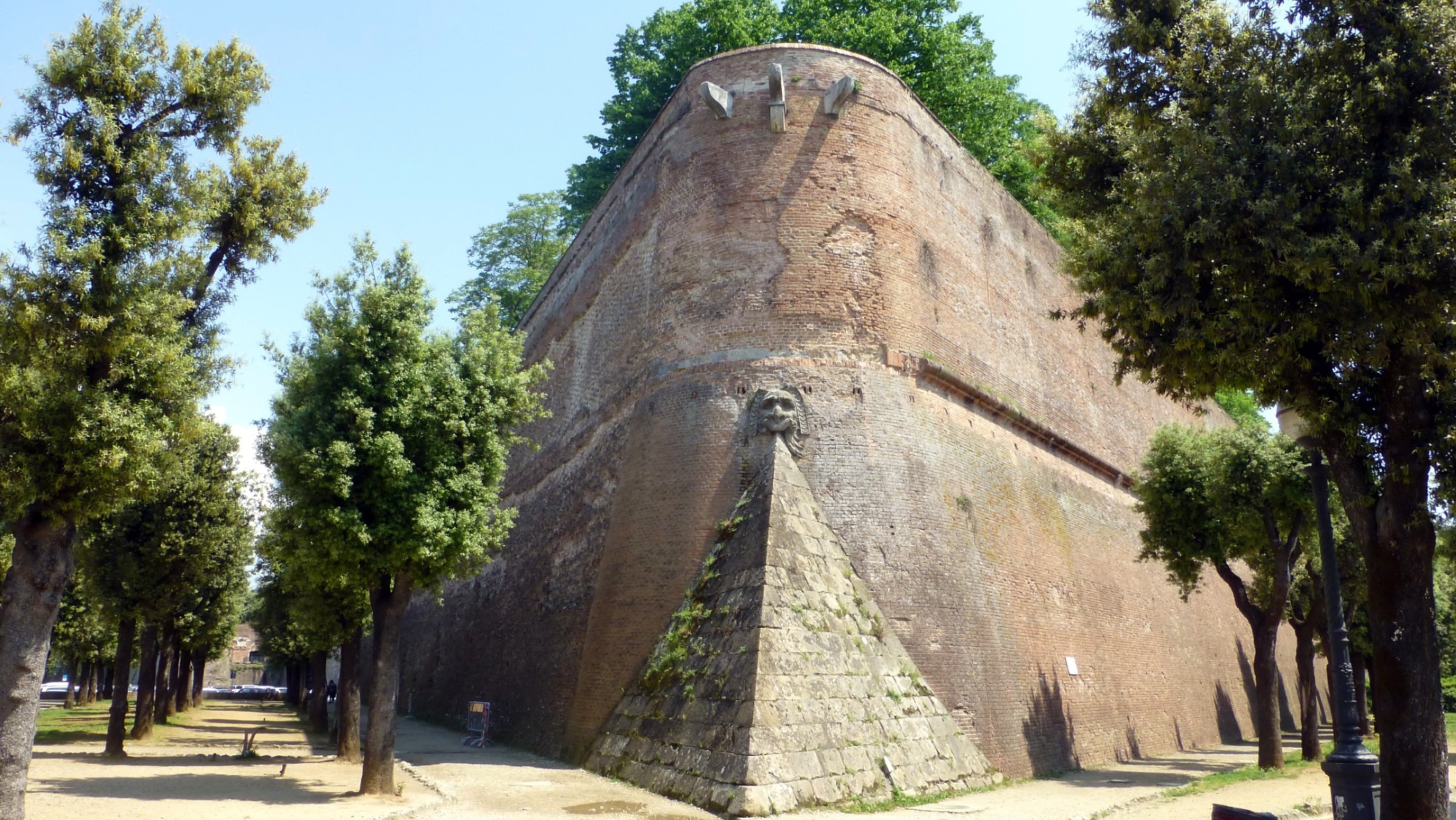 The southwest corner of the Fortezza Medicea.