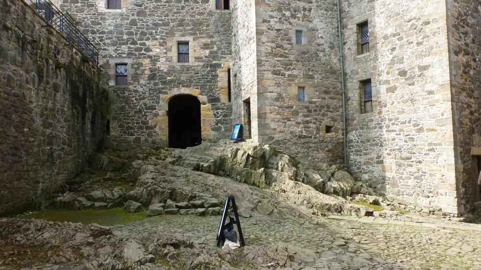 Looking toward the Stern Tower from the Bailey. I was surprised at how unfinished the floor of the Bailey is.