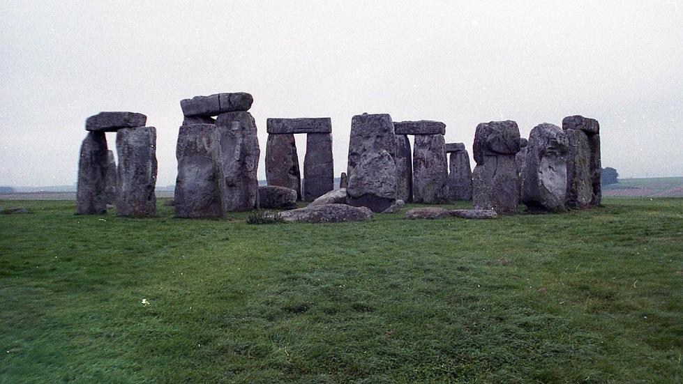 This was the first time I beheld Stonehenge. Looking at it, one can't help but be spellbound.