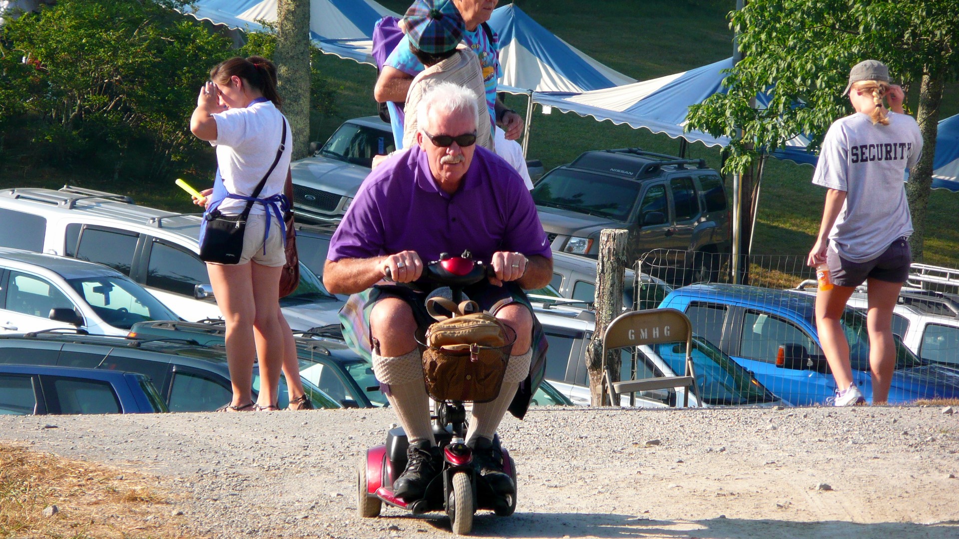 Alex scootin’ back to his stage.